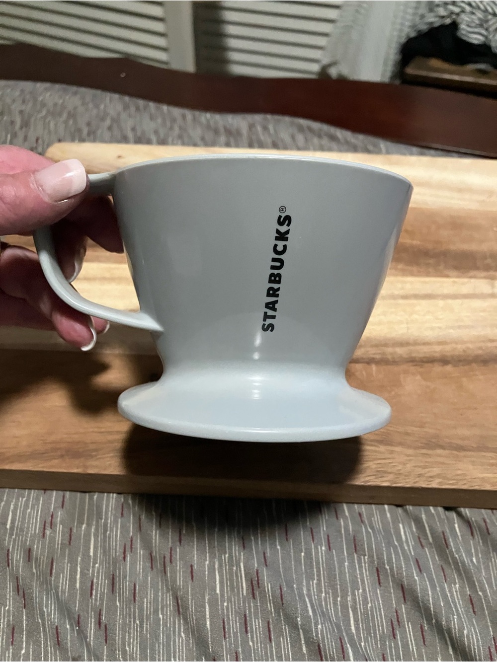 Starbucks Plastic Pour-Over Coffee Dripper in Pale Gray
